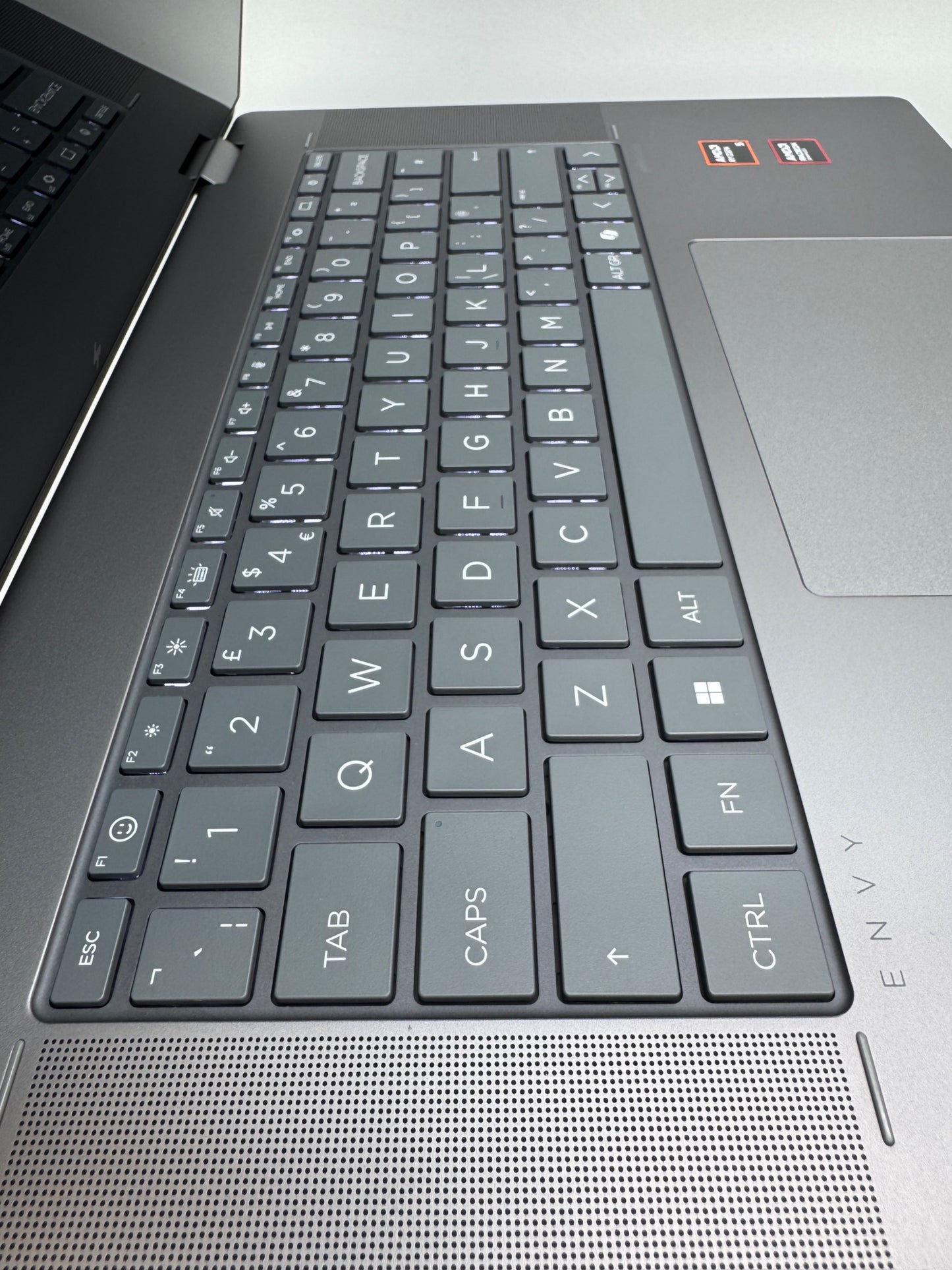 HP Envy x360 2in1 16in Convertible Laptop 2024 Ryzen 5 16GB RAM 512GB SSD 16-AD0006NA