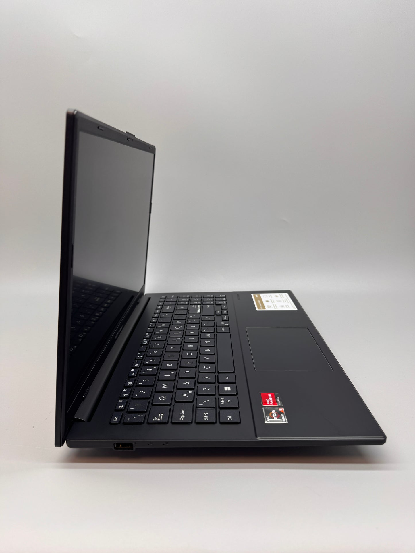 Asus VivoBook Go Laptop 15" Ryzen 5 16GB RAM 512GB SSD Black E1504FA-BQ2566W