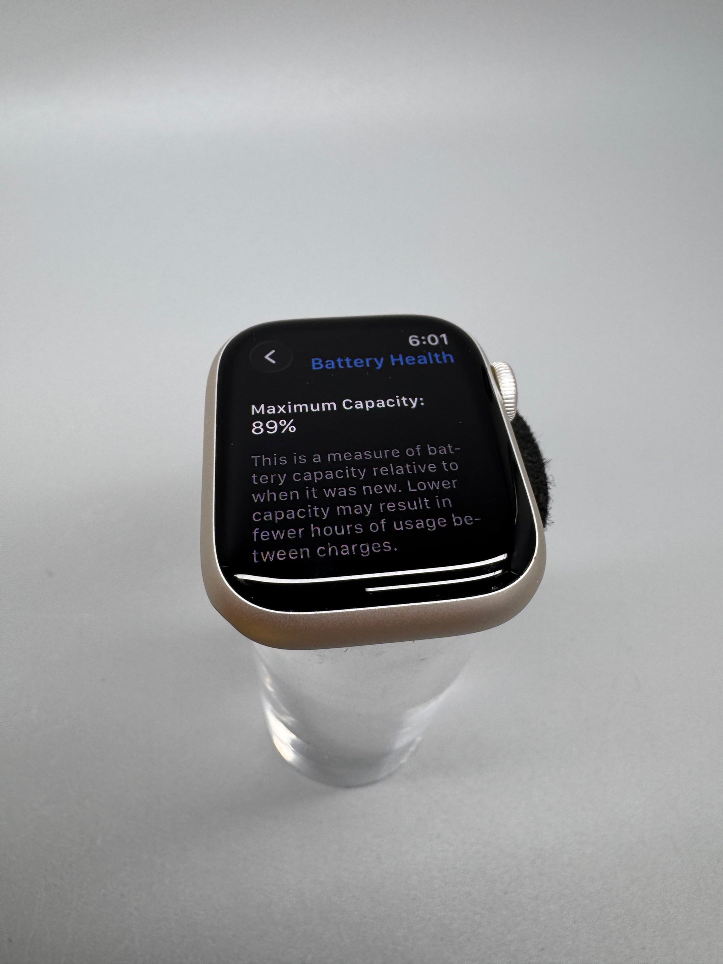 Apple Watch Series 8 41mm GPS Starlight Sport Band 2022 Smartwatch MNP63B/A