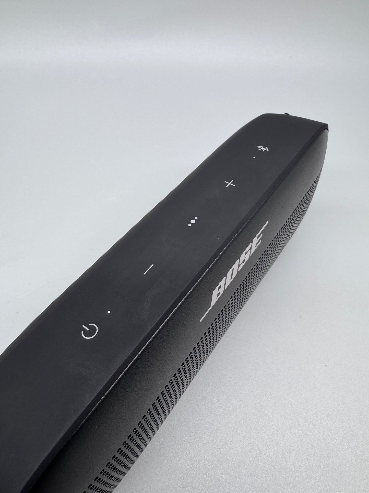 Bose Soundlink Flex SE Bluetooth Wireless Speaker IP67 USB-C 12h Play Black