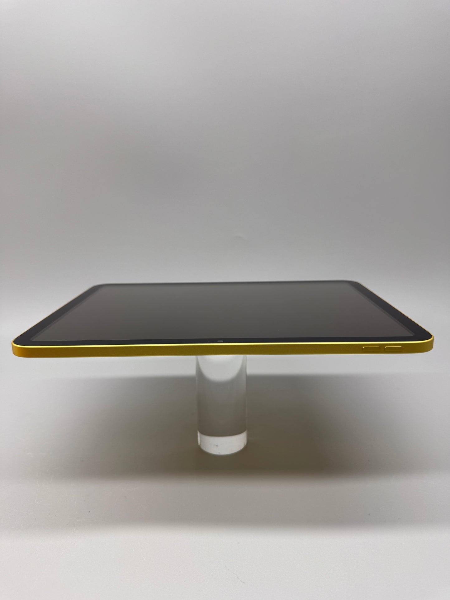 Apple iPad 11in A16 Bionic 256GB Yellow Wi-Fi Tablet MD4J4KN/A 2025
