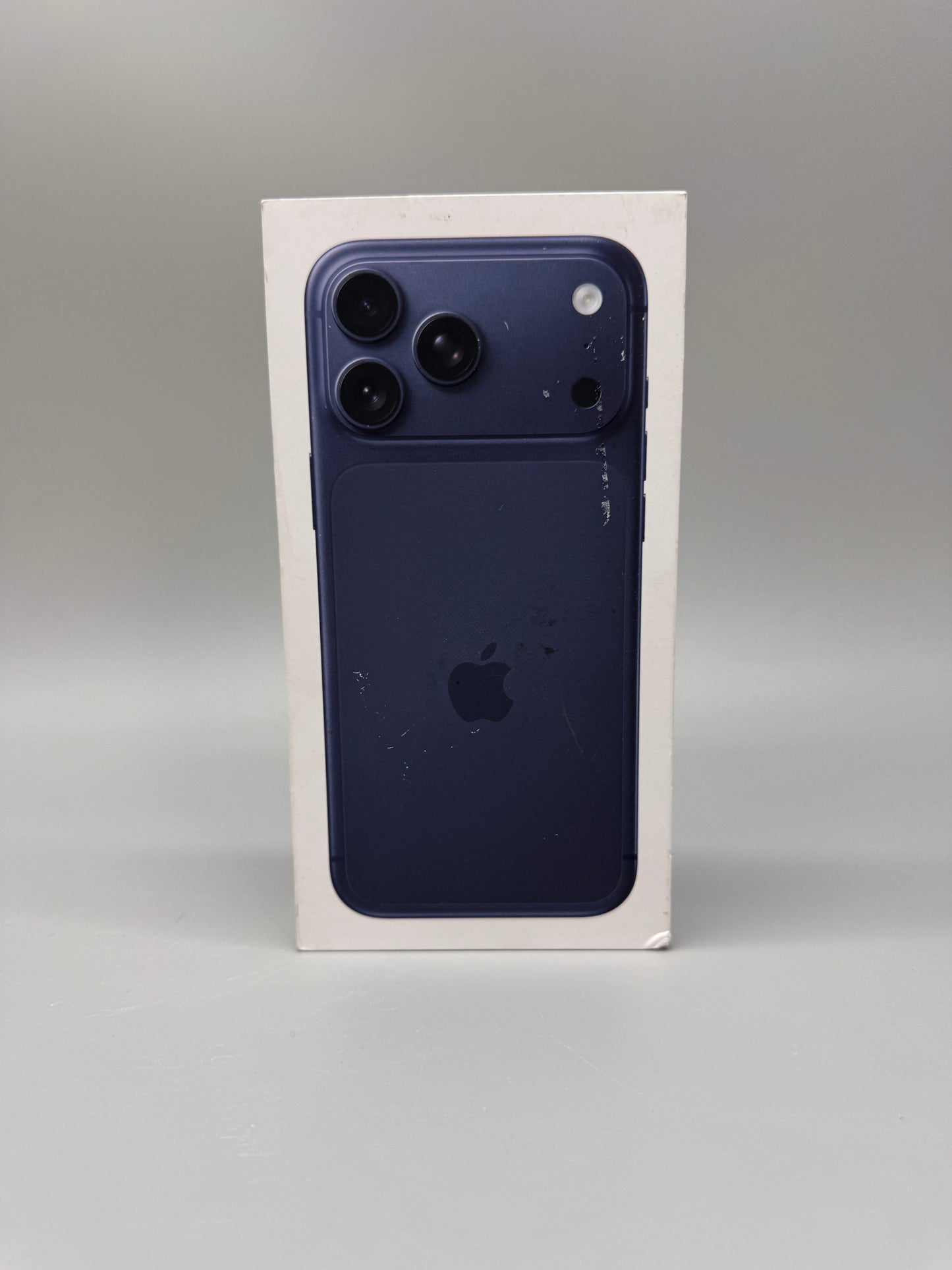 Apple iPhone 17 Pro Max 256GB Deep Blue 5G Unlocked A3526 MFYP4QN/A