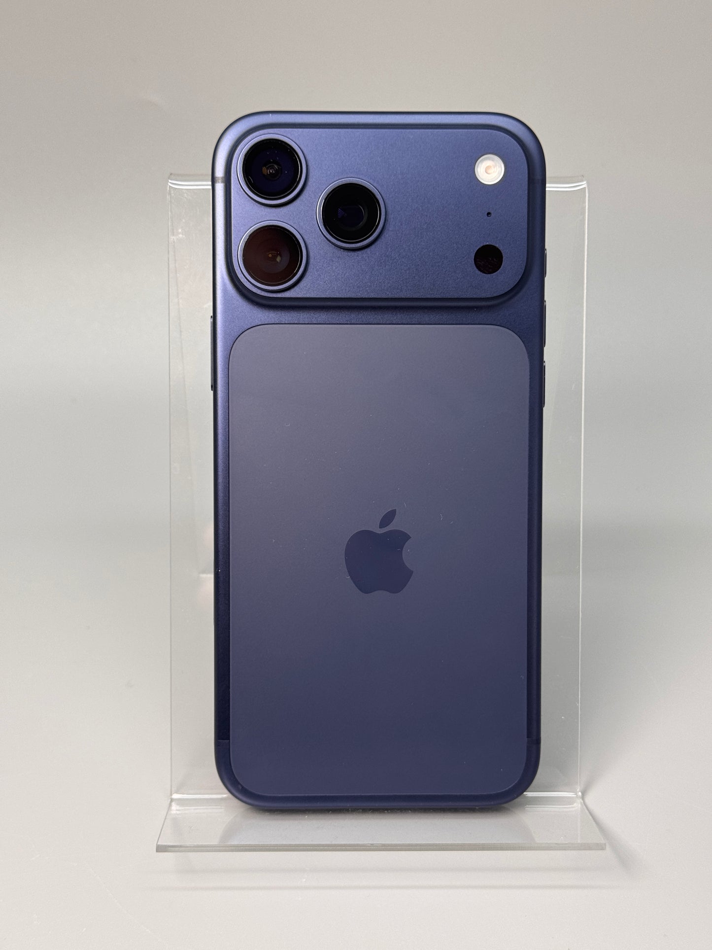 Apple iPhone 17 Pro Max 256GB Deep Blue 5G Unlocked A3526 MFYP4QN/A