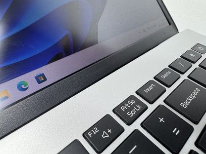 LG Gram Ultra Lightweight 16” Laptop Intel Evo 8GB RAM 512GB SSD 16:10 IPS 16Z90P-K.AA65A1
