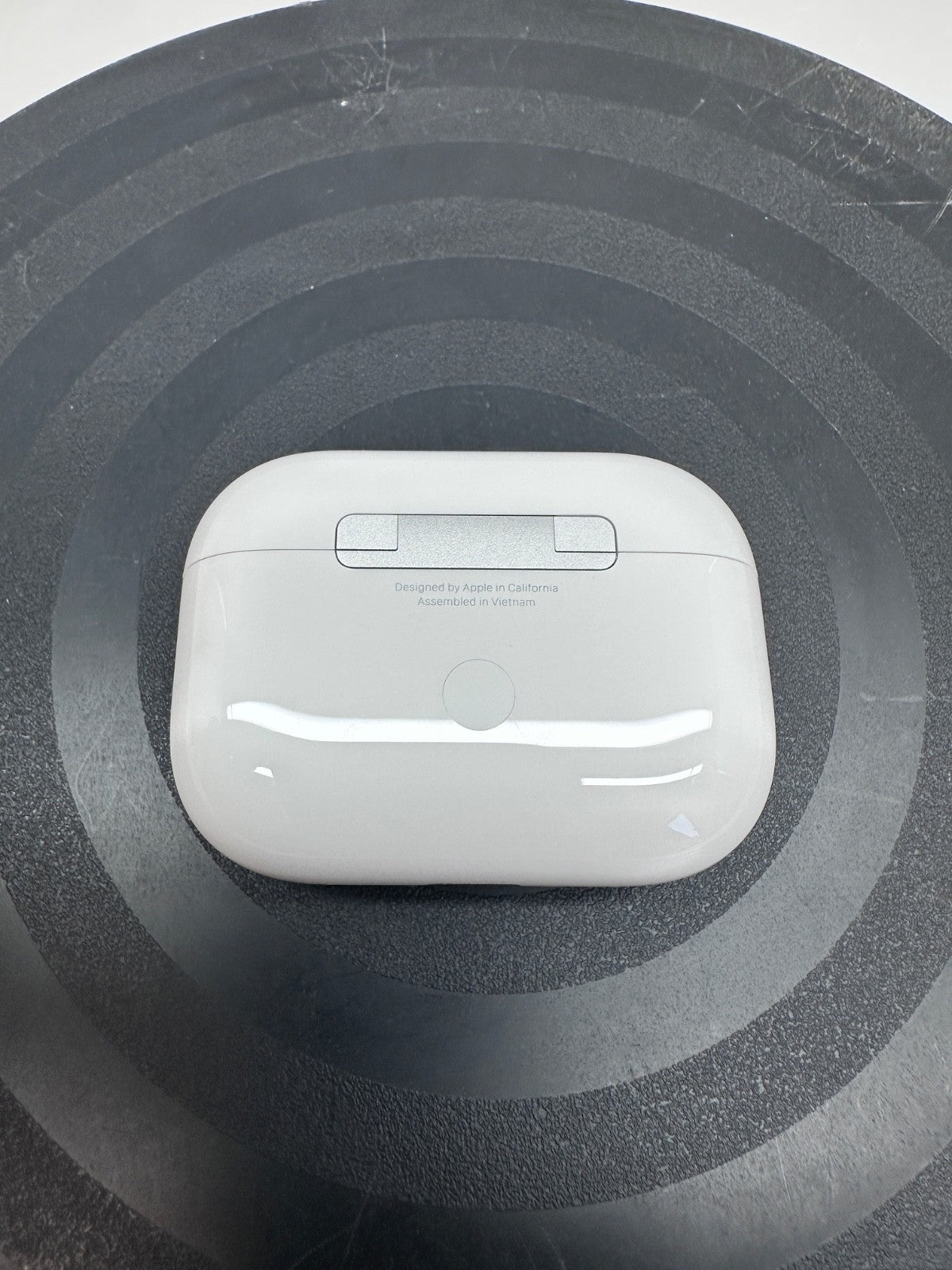 Apple AirPods Pro 2nd Gen 2024 Magsafe USB-C In-ear Headphones MTJV3ZM/A-