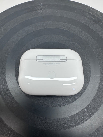 Apple AirPods Pro 2nd Gen 2024 Magsafe USB-C In-ear Headphones MTJV3ZM/A-