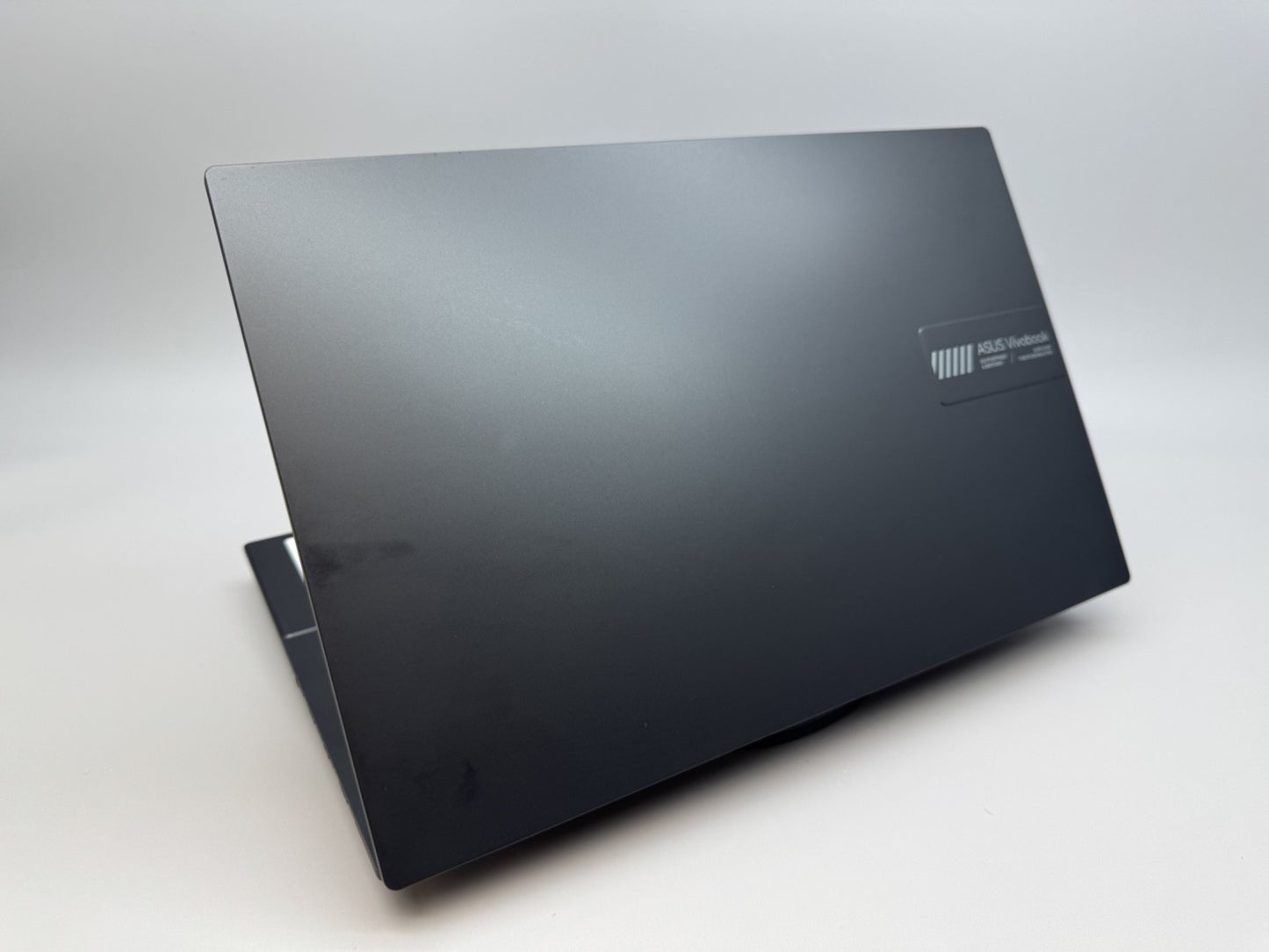 ASUS Vivobook Go 15" Laptop Ryzen 5 16GB RAM 512GB SSD E1504FA-BQ2566W