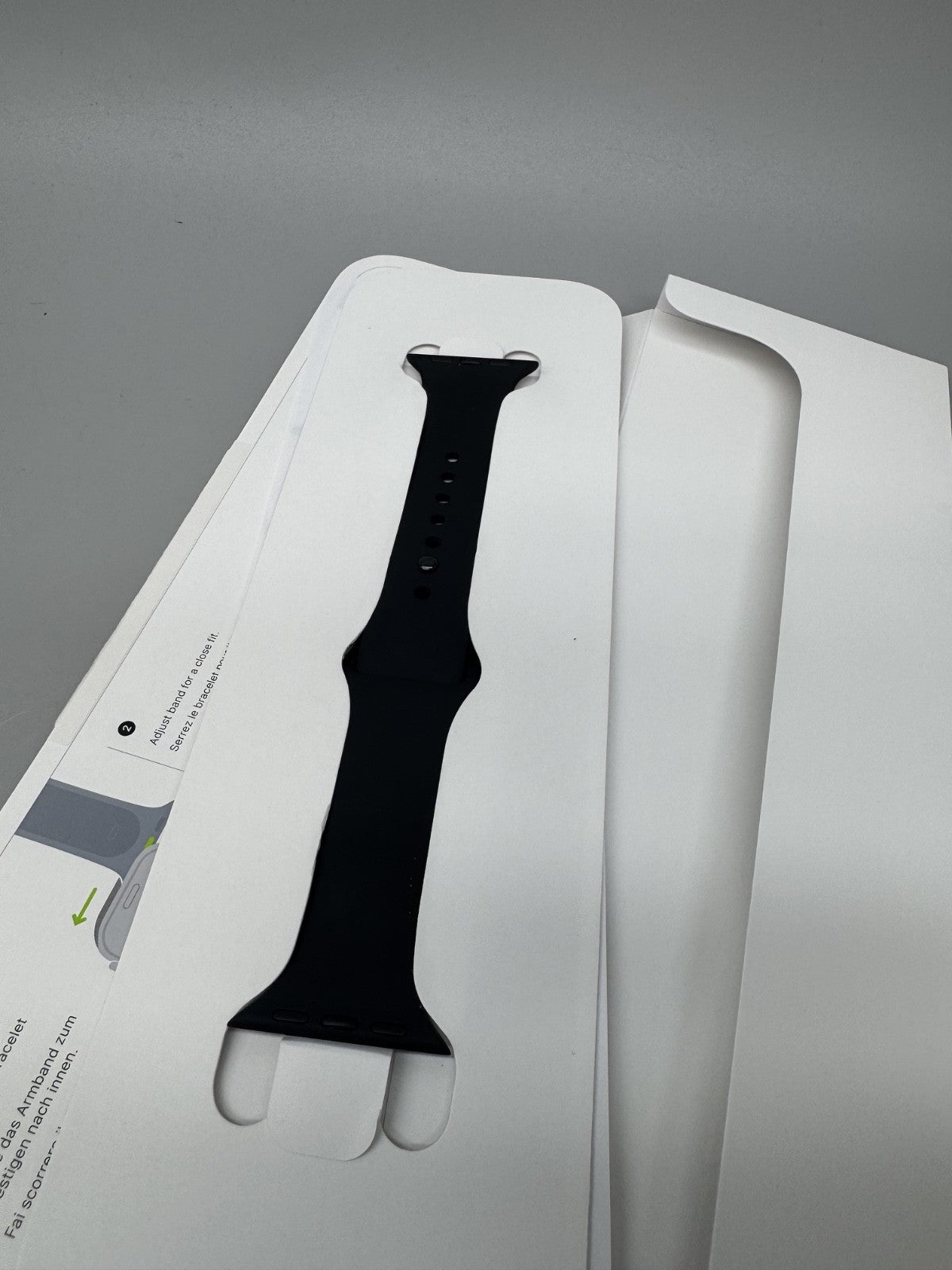 Apple Watch Series 10 GPS 42mm B: 100% Sport Band Jet Black S/M MWWE3QA/A VAT