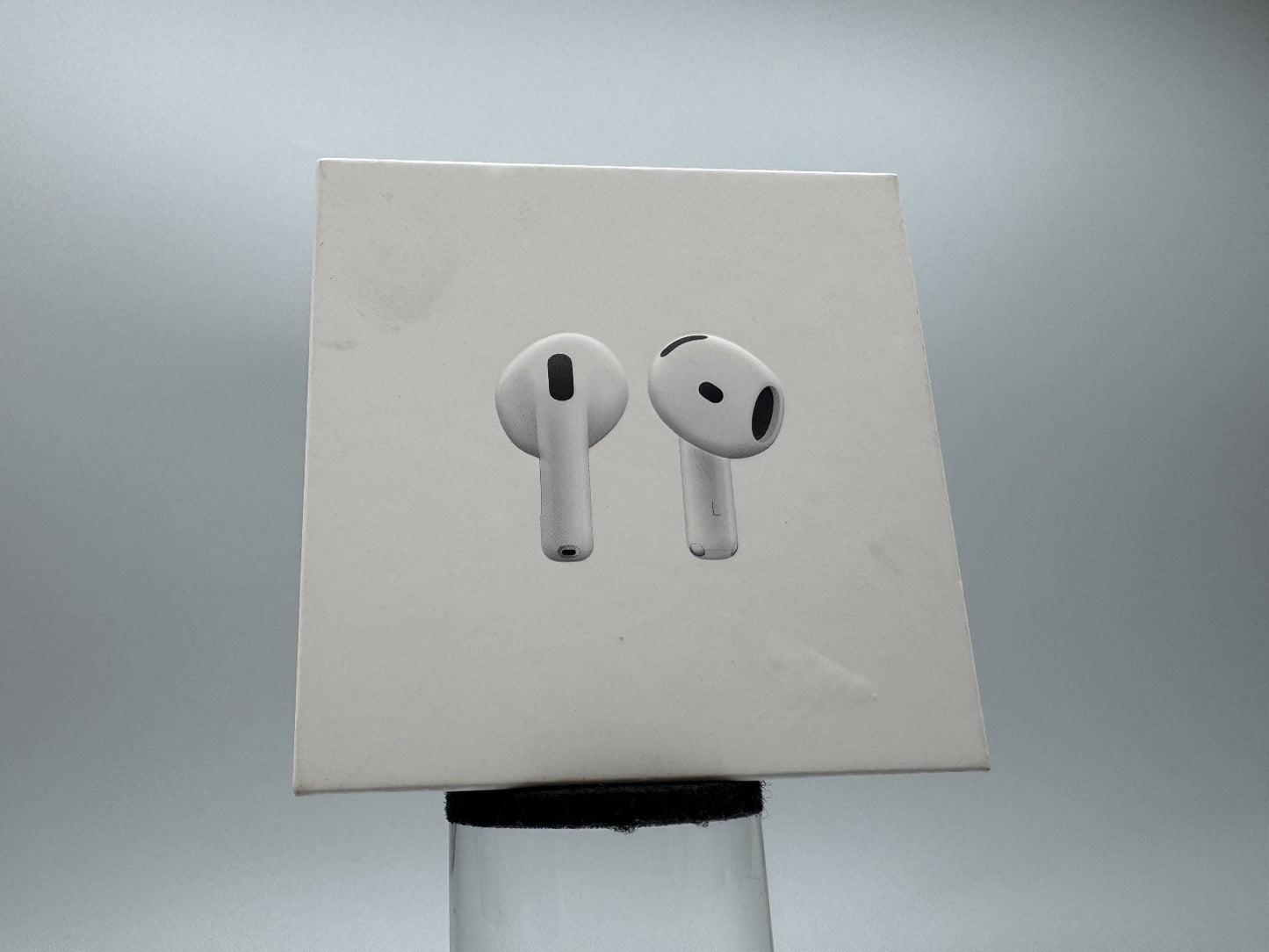 Apple AirPods 4th Gen 2025 Earbuds A3050 MXP63ZM/A USB C