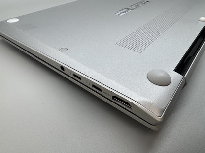 LG Gram Ultra Lightweight 16” Laptop Intel Evo 8GB RAM 512GB SSD 16:10 IPS 16Z90P-K.AA65A1