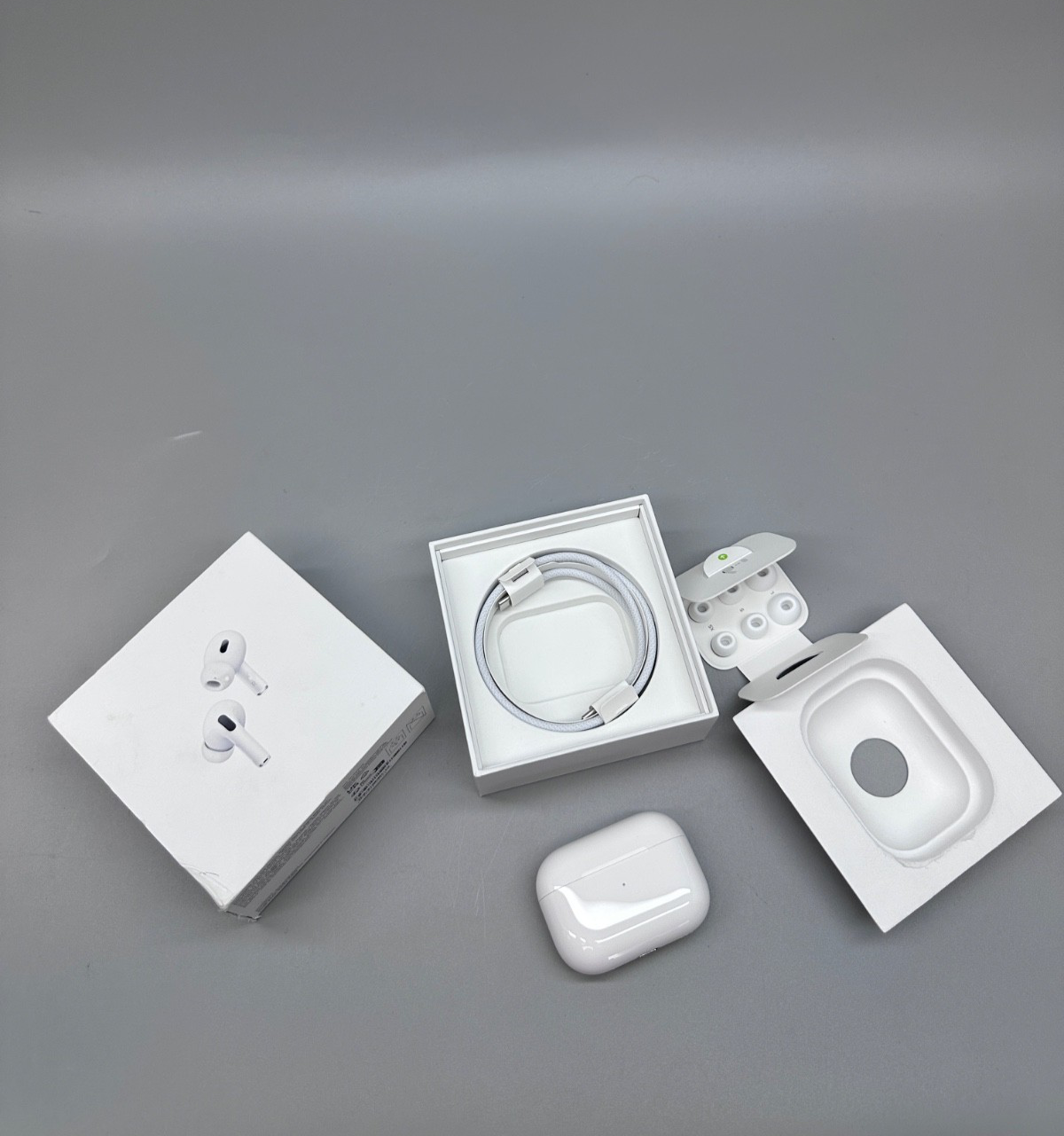 Apple AirPods Pro 2nd Gen 2024 Magsafe USB-C In-ear Headphones MTJV3ZM/A-