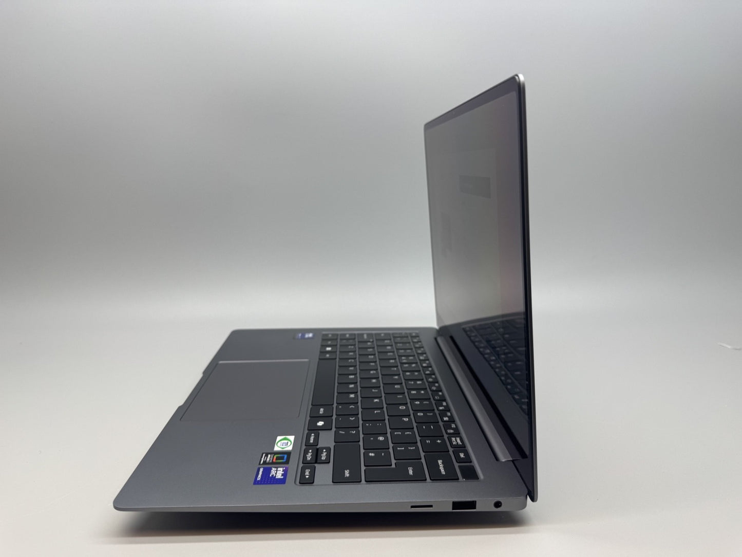 Samsung Galaxy Book 5 Pro 14" AMOLED Touchscreen Laptop Ultra 7 16GB RAM 512GB SSD