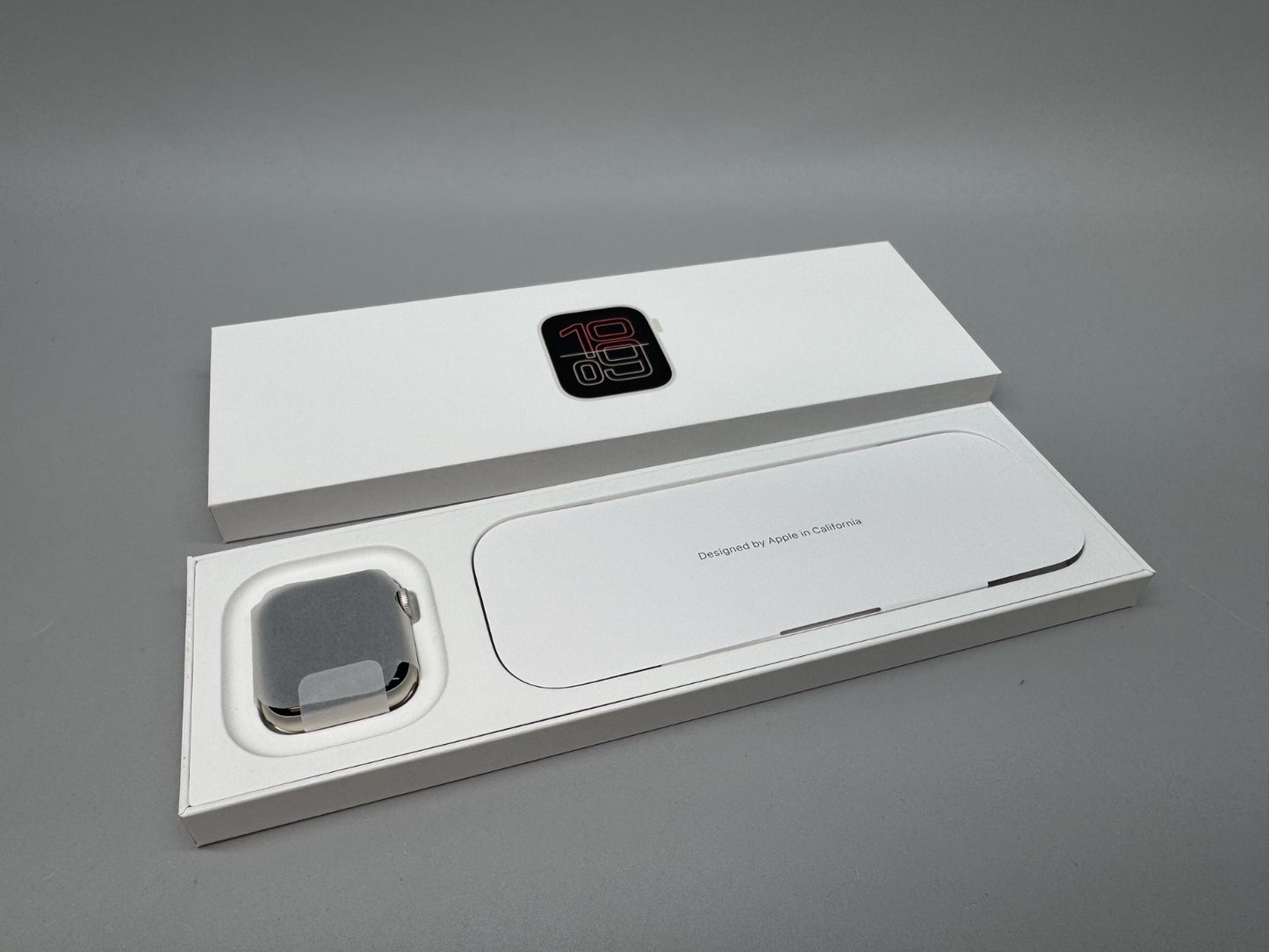 Apple Watch SE 3 GPS 40mm Starlight Sport Band S/M MEH34MP/A