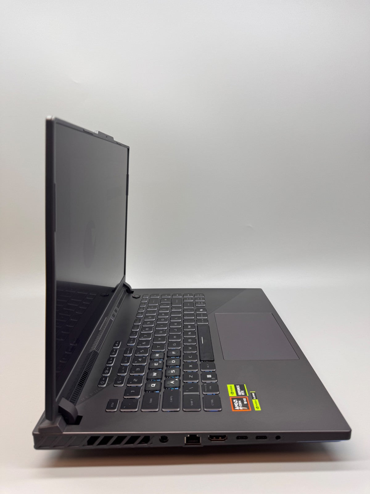 Asus ROG Strix G16 16" Gaming Laptop 2025 Ryzen 9 GeForce RTX 5060 32GB RAM 1TB SSD